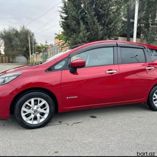Nissan Note: 1.2 l | 2019 il