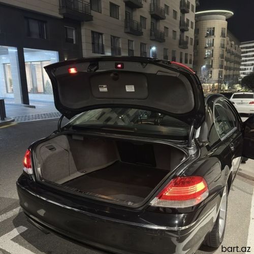 BMW 750LI: 4.8 l | 2006 il