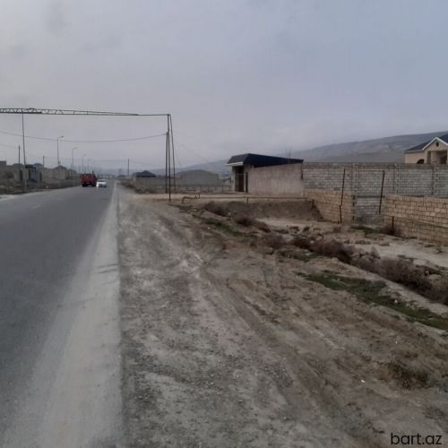 Qobu lokbatan yolunda 4 sot torpaq satiram 