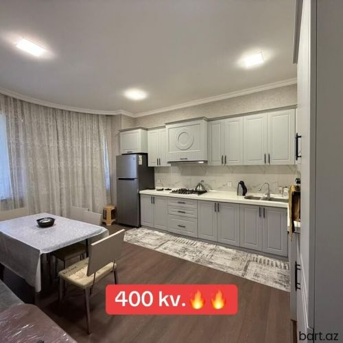 Masazırda 6 otaqli həyət evi satilir.