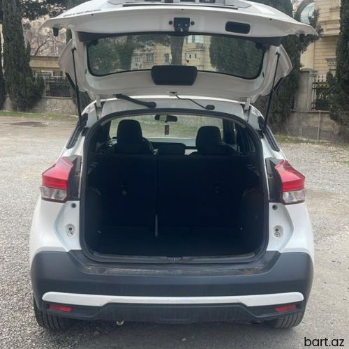 Nissan Kix: 1.6 l | 2017 il