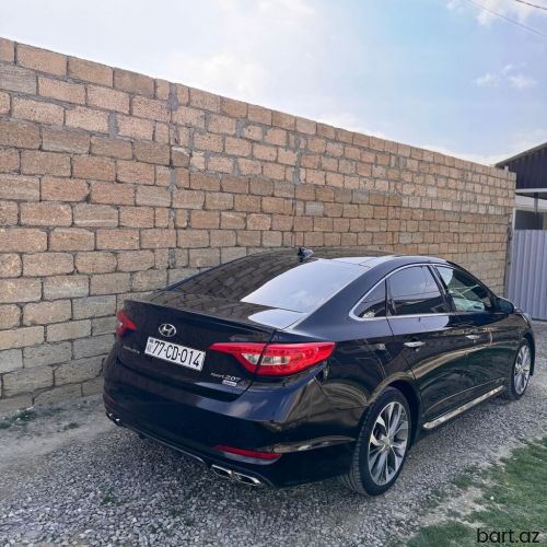 Hyundai Sonata: 2 l | 2015 il 