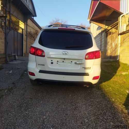 Hyundai Santa Fe: 2.2 l | 2009 il 