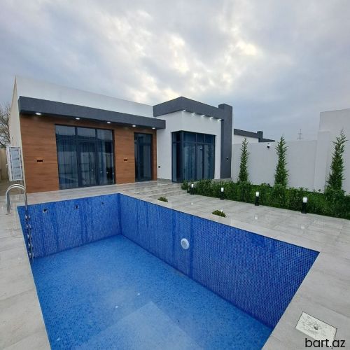 Mərdəkanda 4 otaqlı villa