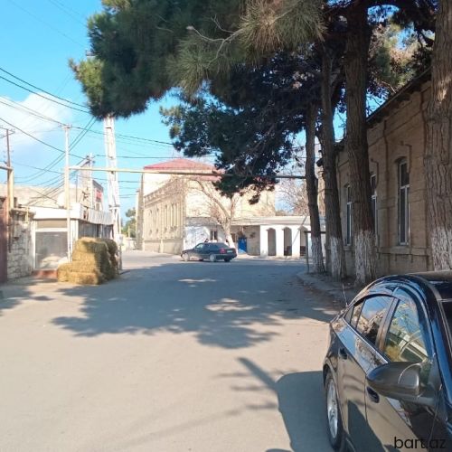 Buzovnada torpaq sahəsi satılır