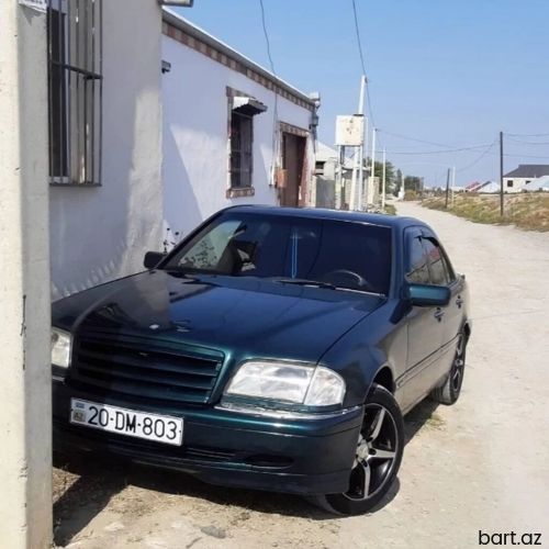 Mercedes-Benz 220: 1.8 l. | 1996 il