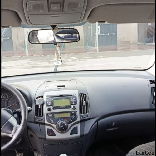 Hyundai i30: 1.4 l | 2007 il 