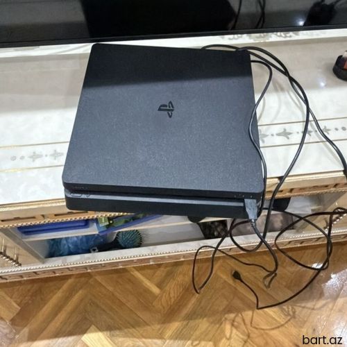 PlayStation 4 Slim