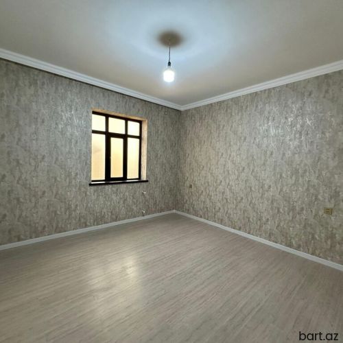 Masazirda 5 otaqli həyət evi satilir.