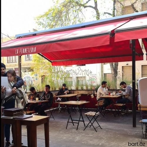 Kafe üçün dekorativ tent