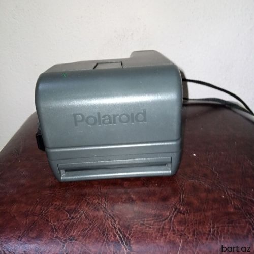Polaroid