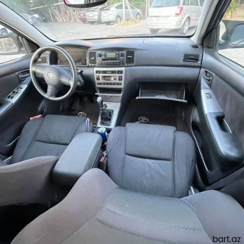 Toyota Corolla: 1.4 l. | 2005 il 