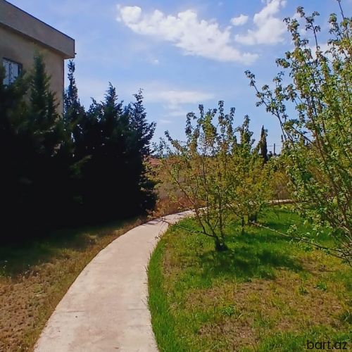 7 otaqli həyət evi