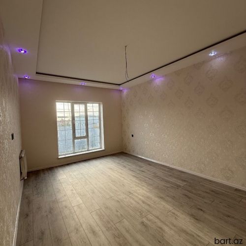 Binə qəs. 4 otaqlı həyət evi satilir.