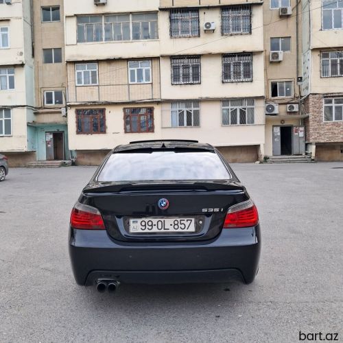 BMW 535: 3 l | 2008 il 