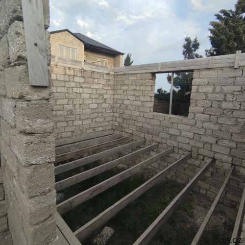 3 otaqlı ev