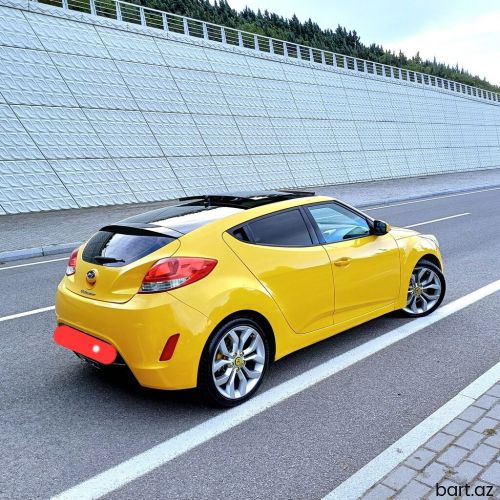 Hyundai Veloster: 1.6 l | 2011 il