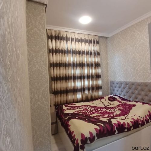Masazirda 2 otaqli mənzil satilir.