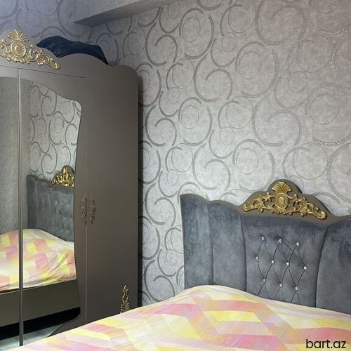 Yeni Yasamalda 3 otaqli mənzil satilir.