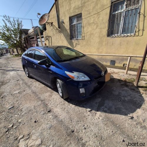 Toyota Prius: 1.8 l | 2010 il