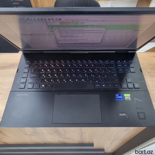 HP 17.3 