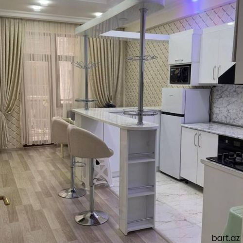 Yeni Yasamal, 3 otaqlı mənzil satilir.