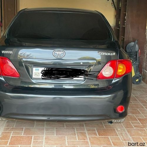 Toyota Corolla: 1.6 l | 2010 il