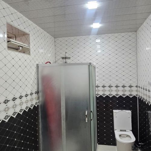 Buzovnada 5 otaqlı 2 mərtəbə həyət ev