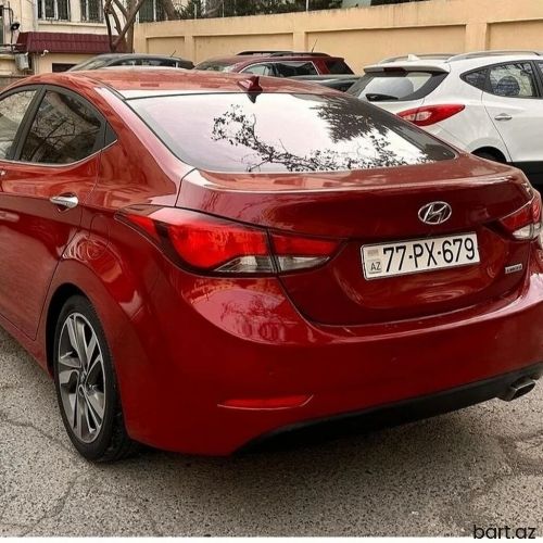 Hyundai Elantra: 1.6 l. | 2015 il 