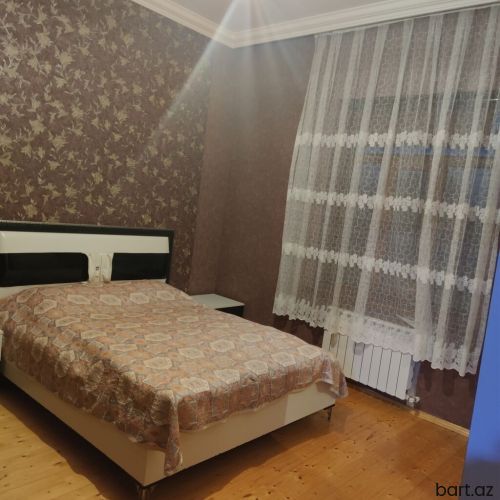 Məhəmmədli qəs-də 3 otaqli həyət evi satilir