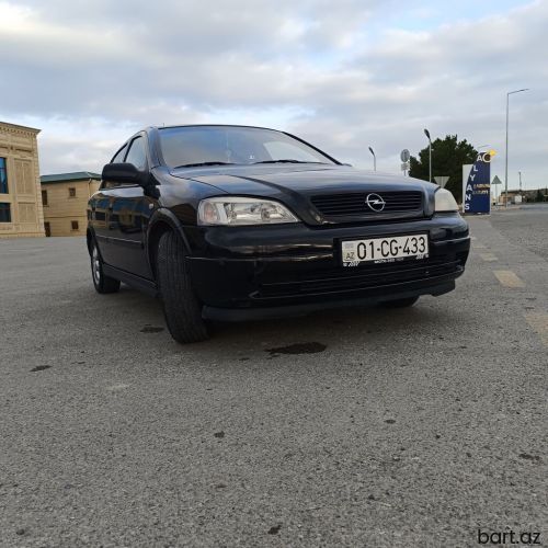 Opel Astra: 1.4 l | 2009