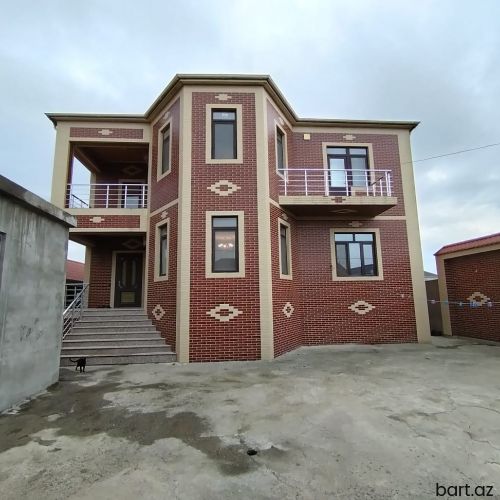 7 otaqlı 2 mərtəbə həyət evi