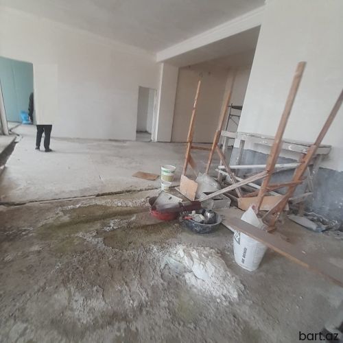 Həzi Aslanovda 700kv anbar satisi