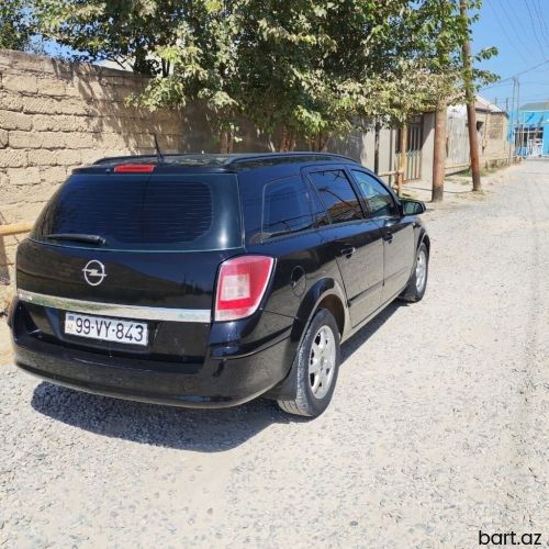 Opel Astra: 1.4 l | 2008 il 