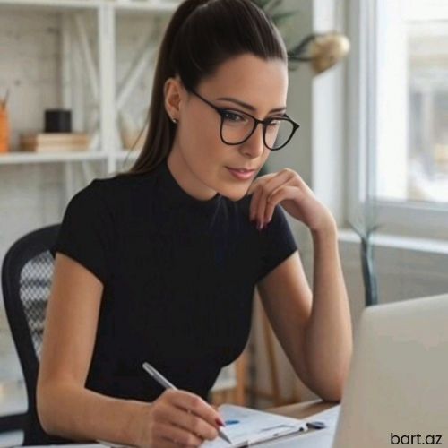 Ofis meneceri tələb olunur