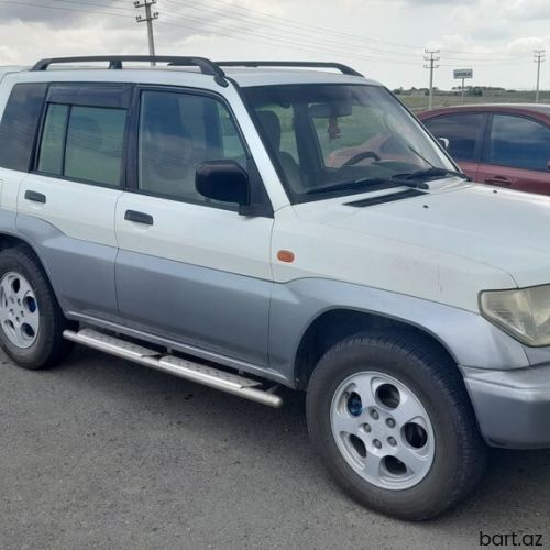 Mitsubishi Pajero Mini: 2 l. | 1999 il