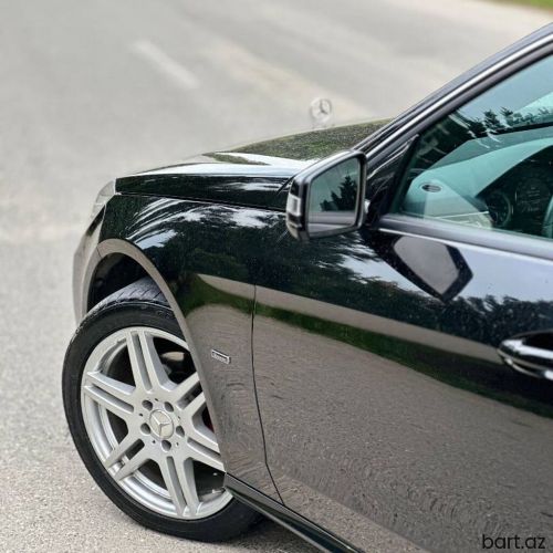 Mercedes-Benz E 220: 2.2 l | 2010 il