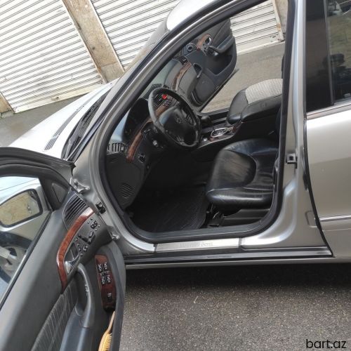 Mercedes-Benz S 500: 0.5 l. | 1999 il
