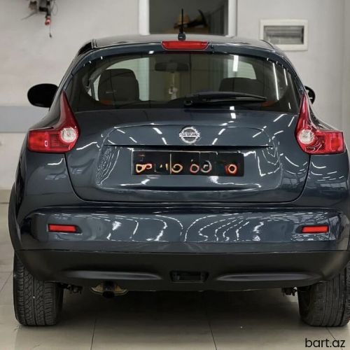 Nissan Juke: 1.6 l | 2013 il 