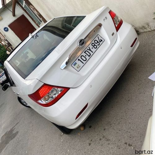 BYD : 1.5 l | 2012 il