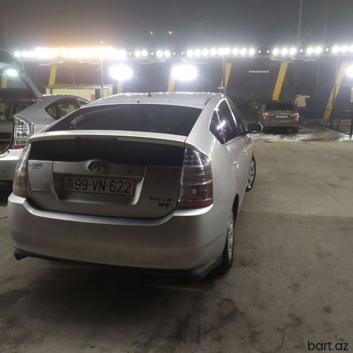 Toyota Prius: 1.5 l | 2007 il