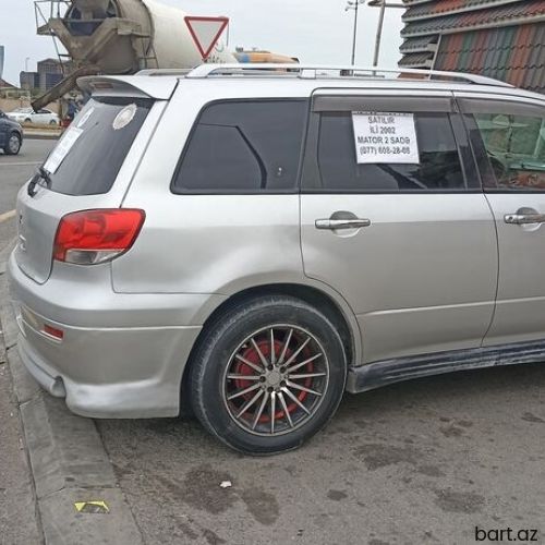 Mitsubishi Airtek: 2 l. | 2002 il 