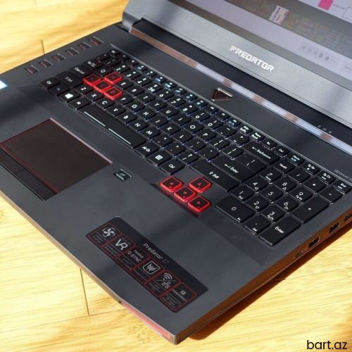 Acer Predator, 17