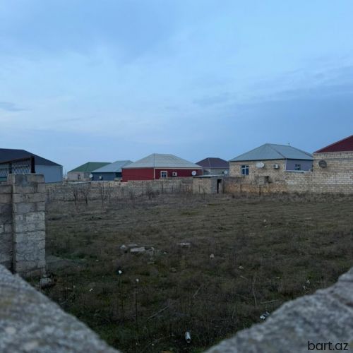 Sarayda 12 sot torpaq sahəsi satilir.
