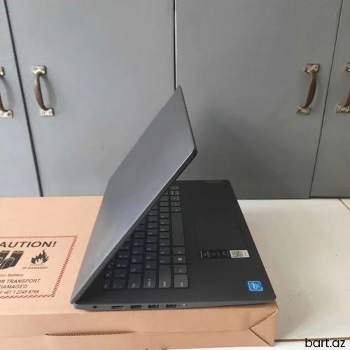 Intel Celeron, 4 GB, 14 