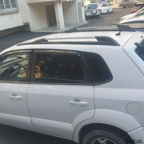 Hyundai Tucson: 0.2 l | 2008 il