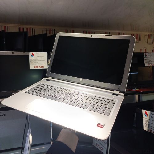 HP 15.6 