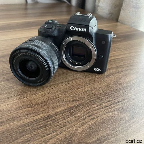 Canon Eos M50