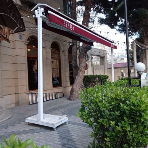 Cüt açılan tent
