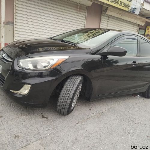 Hyundai Accent: 1.6 l | 2016 il